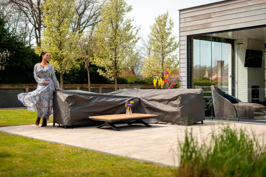 Schutzhülle 80x75x210/260 detail