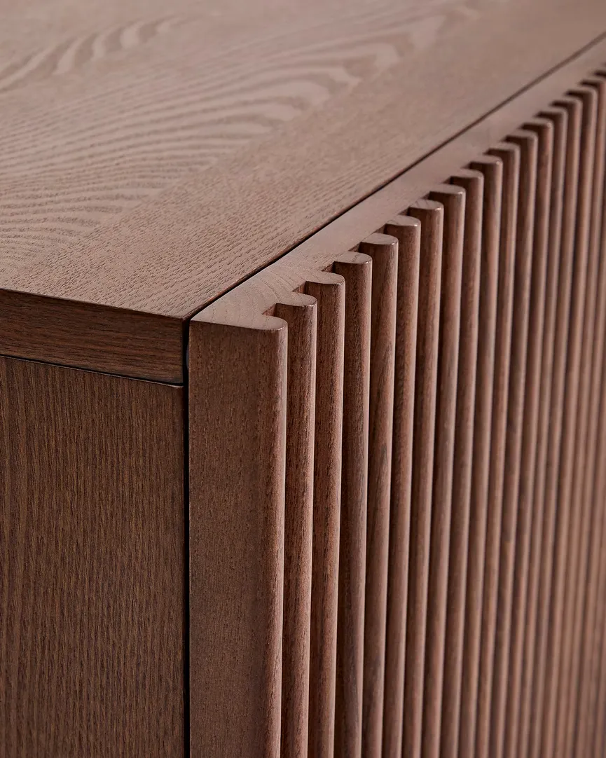 TV Lowboard detail