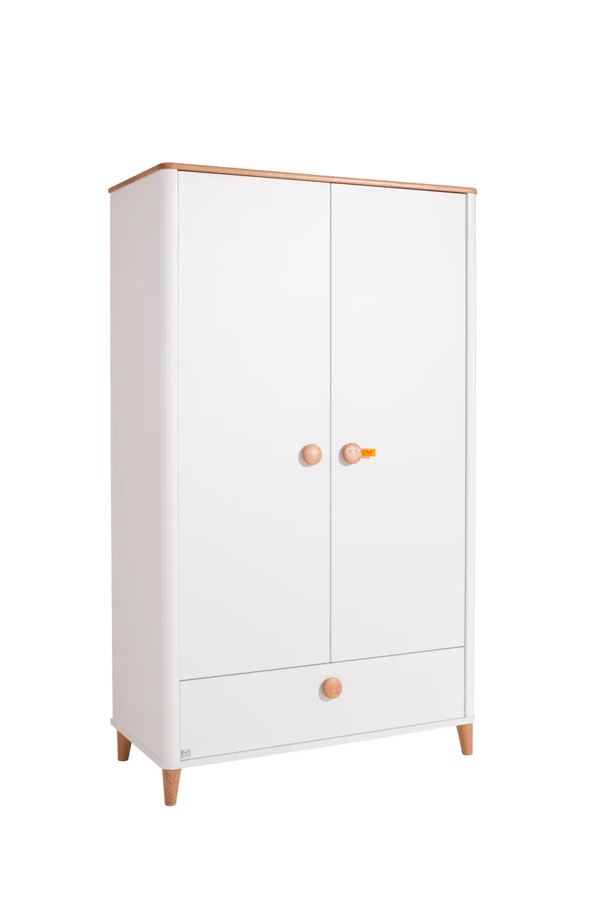 Kleiderschrank 2-trg. hauptaufnahme