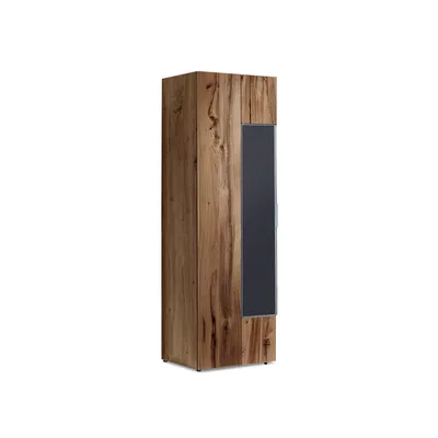 Garderobenschrank