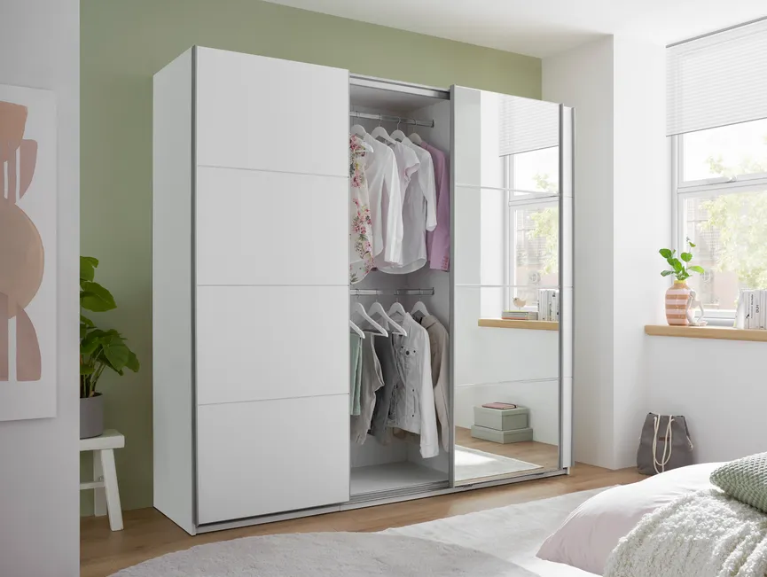 Schwebetürenschrank 3-trg. detail