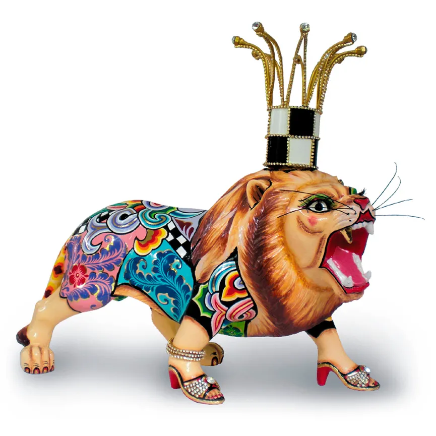 Löwe "Clarance" laufend hauptaufnahme