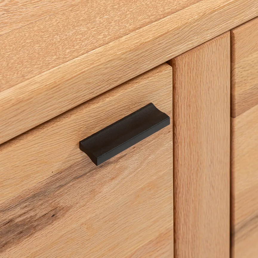 Sideboard detail