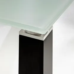 Schwarz material_farbe